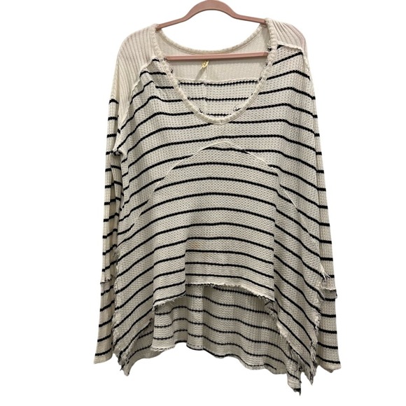 Free People Tops - FREE‎ PEOPLE Off White and Black Striped Flowy Boxy Oversized Tunic XS Top